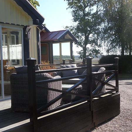 Skogis Bed & Breakfast Katrineholm Exterior photo
